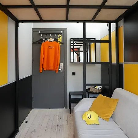 Urban Albergue