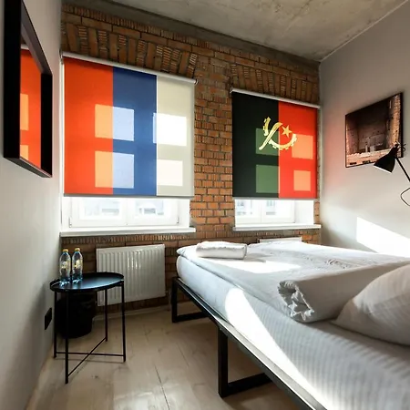 Urban Hostal